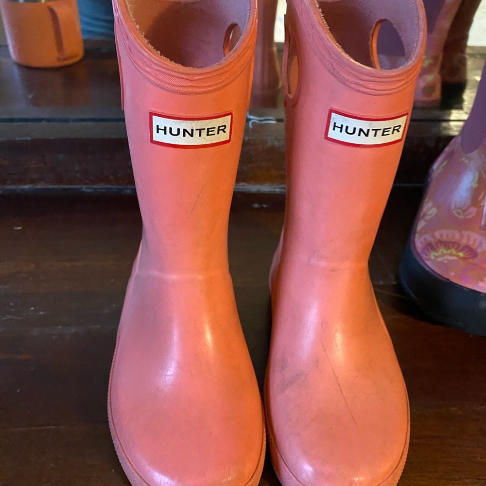 Pink hunter rain boots